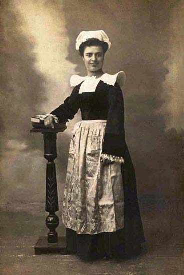 1904