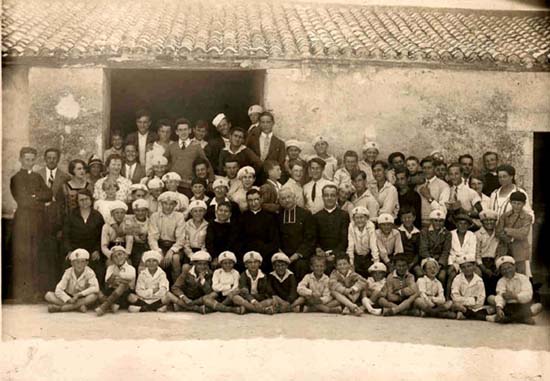 1929