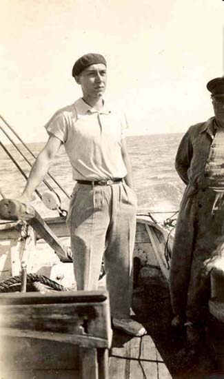 1934