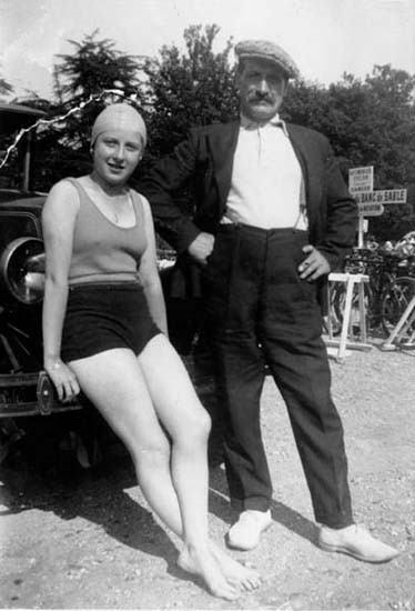 1938