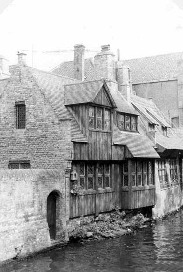 1963