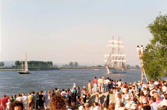 1989